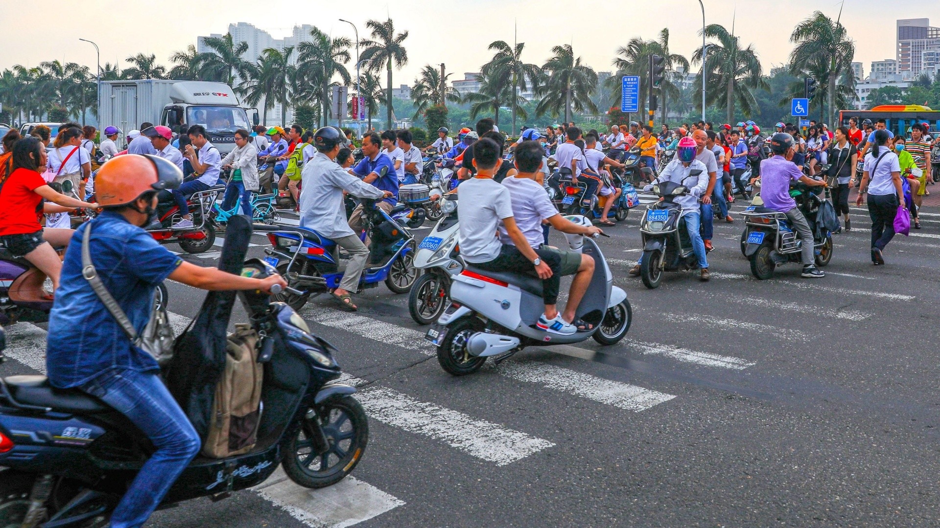 广州发布电动车新规，放弃了电动车，你还可以这样出行！