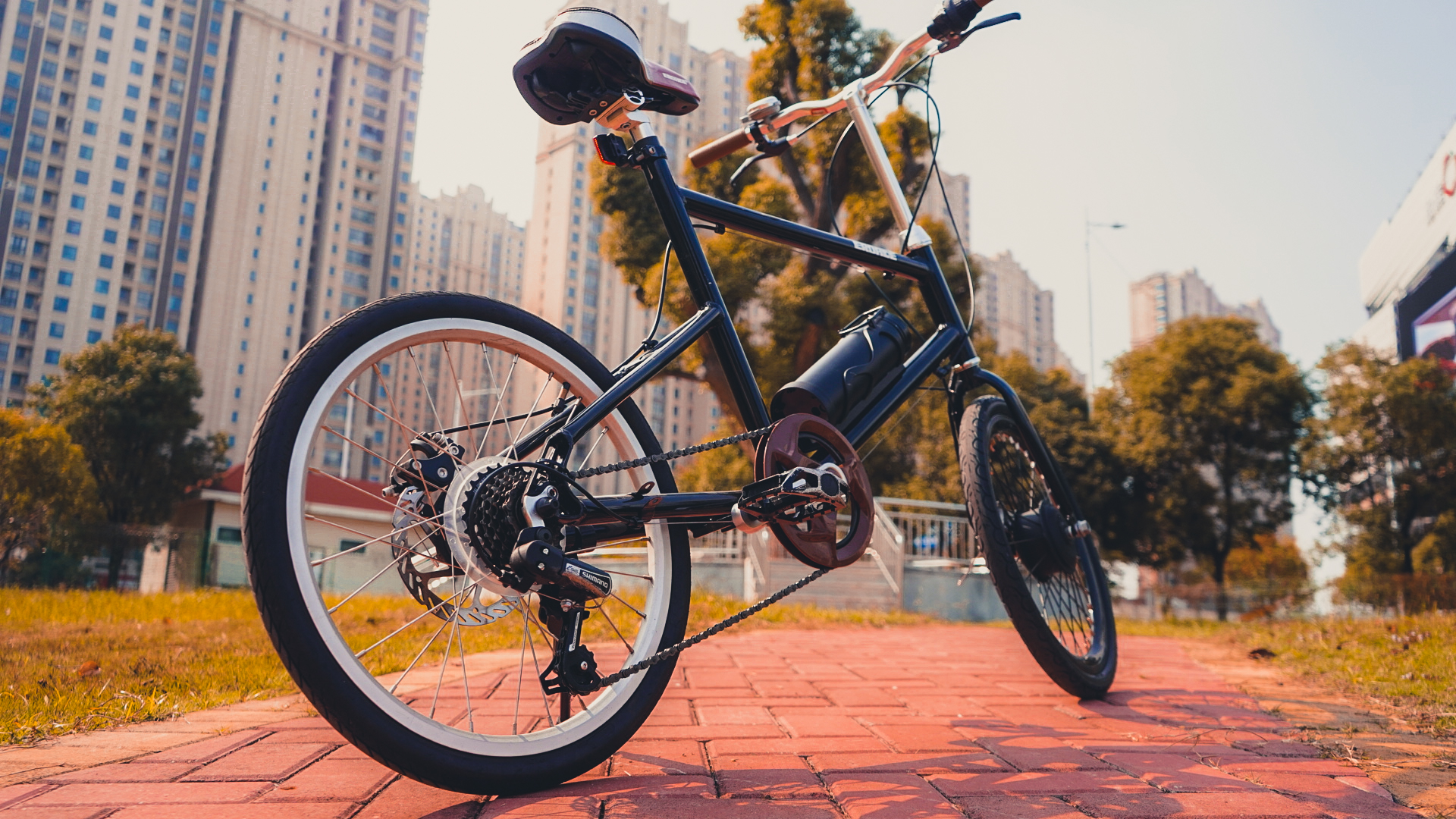 KF系列带电池的便携式自行车前轮转换套件 / KF系列带电池的便携式自行车前轮转换套件-小巧且精致